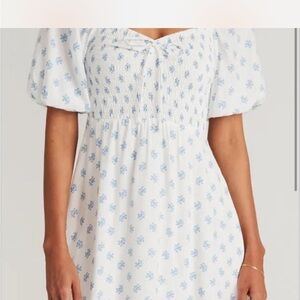 Faithful the brand White Floral Puff-Sleeve Dress - Light Blue Print